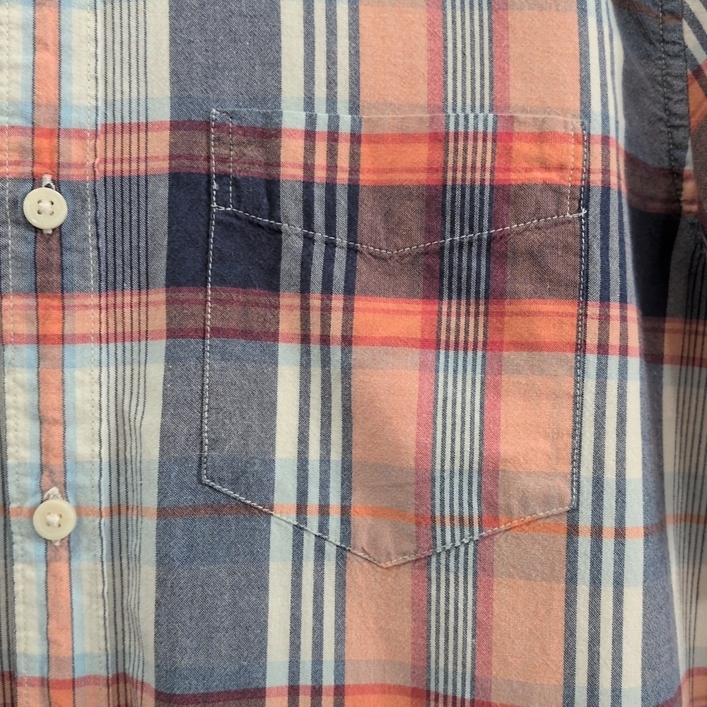Vintage American Eagle "Seriously Soft" Short Sleeve Plaid Button Down Size Med - Picture 4 of 5
